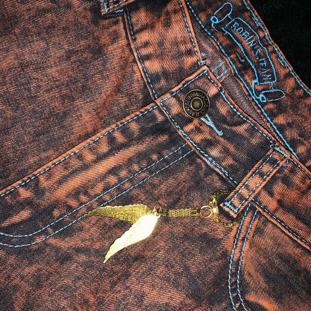 Robin’s Jean - Picture 5 of 5